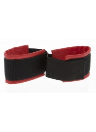 Полиуретановые манжеты для фиксации рук вместе Bound Together Wrist Restraints - Blush Novelties - купить с доставкой в Златоусте