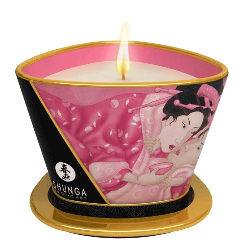 Массажная свеча Rose Petals с ароматом розы - 170 мл. - Shunga - купить с доставкой в Златоусте